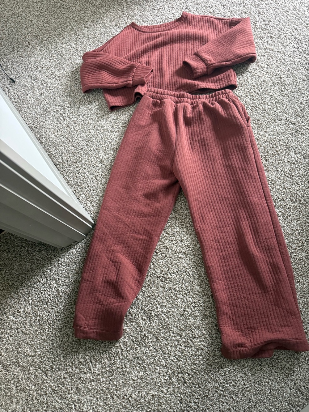 Old Navy Ribbed Jogger Pants in Rosewood